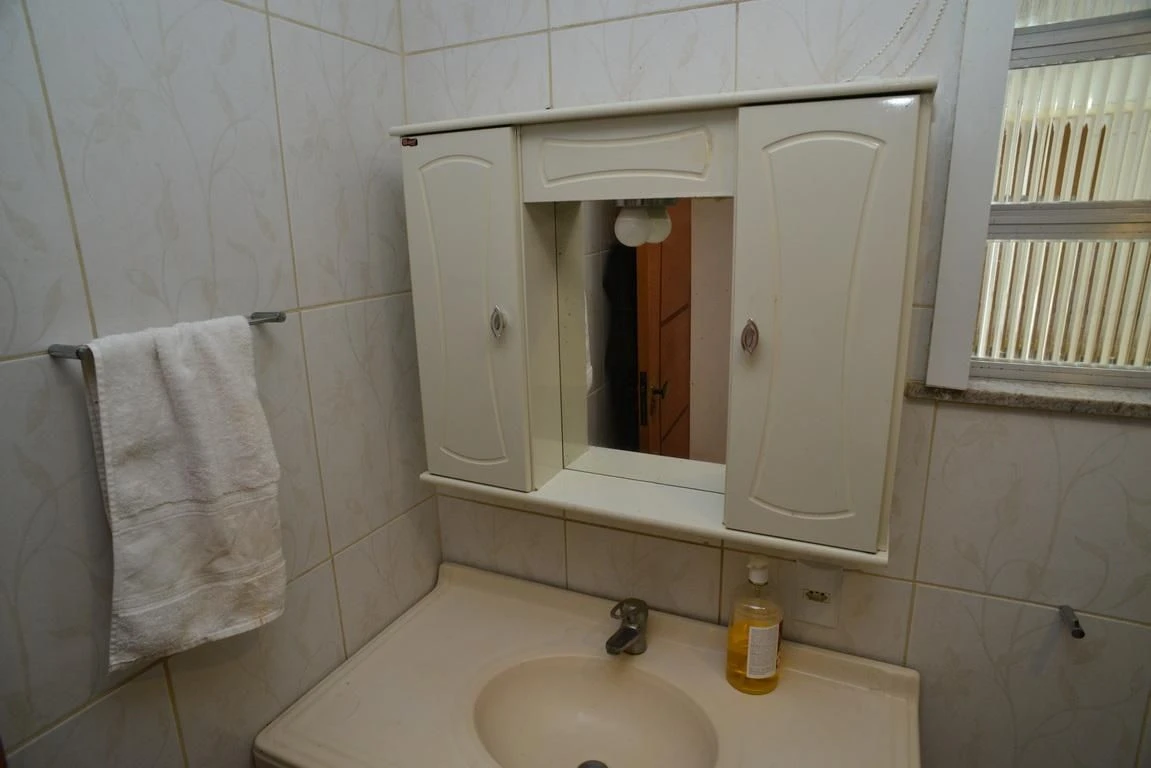 Rental apartment with 3 bedrooms and a balcony — photo 16