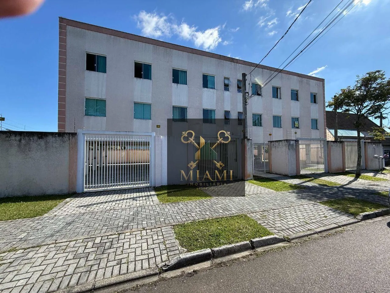 Apartamento de 2 dormitorios con cocina a gas, 81 m² — photo 2