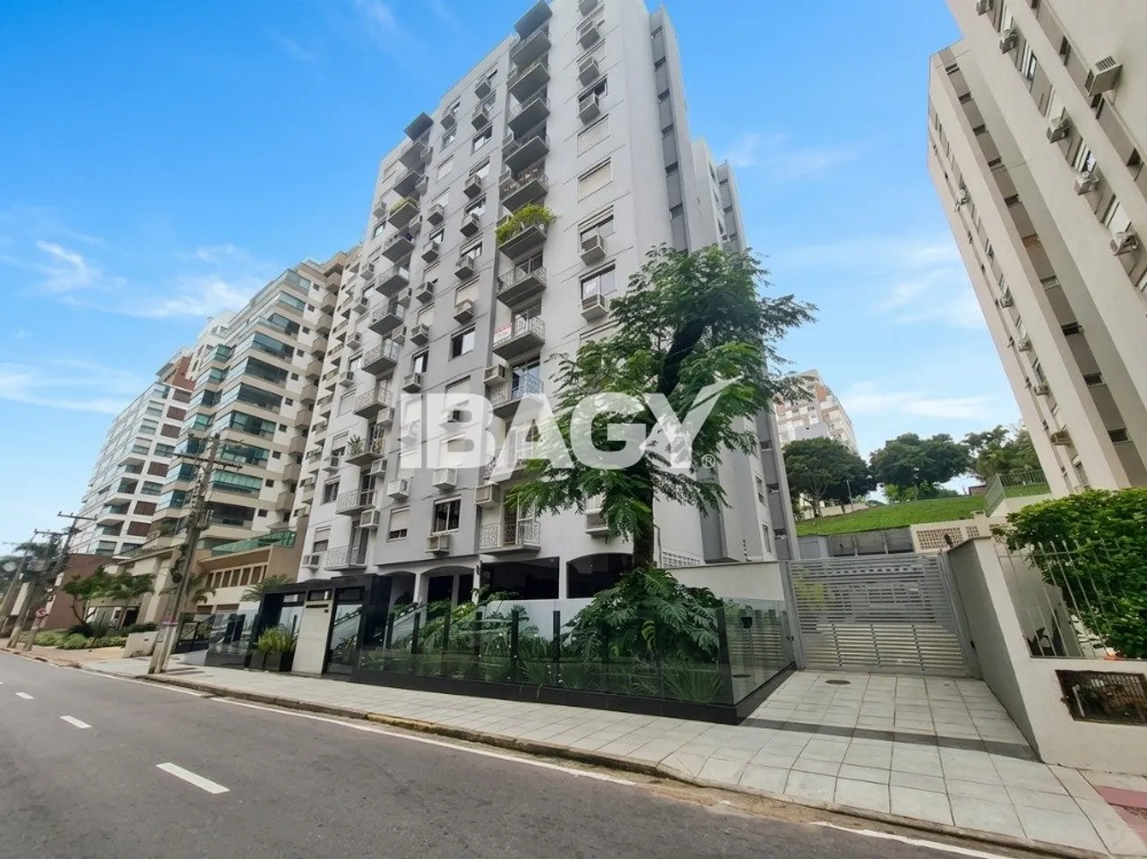 Furnished apartment, 45 m², with a washing machine — photo 14