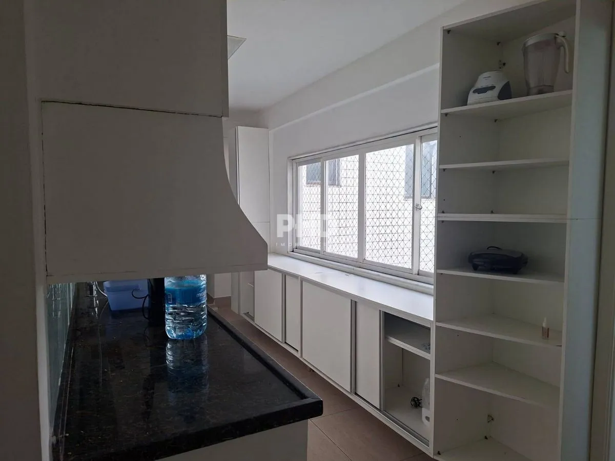 Apartamento de 407 m² com 6 quartos e 5 suítes — photo 4