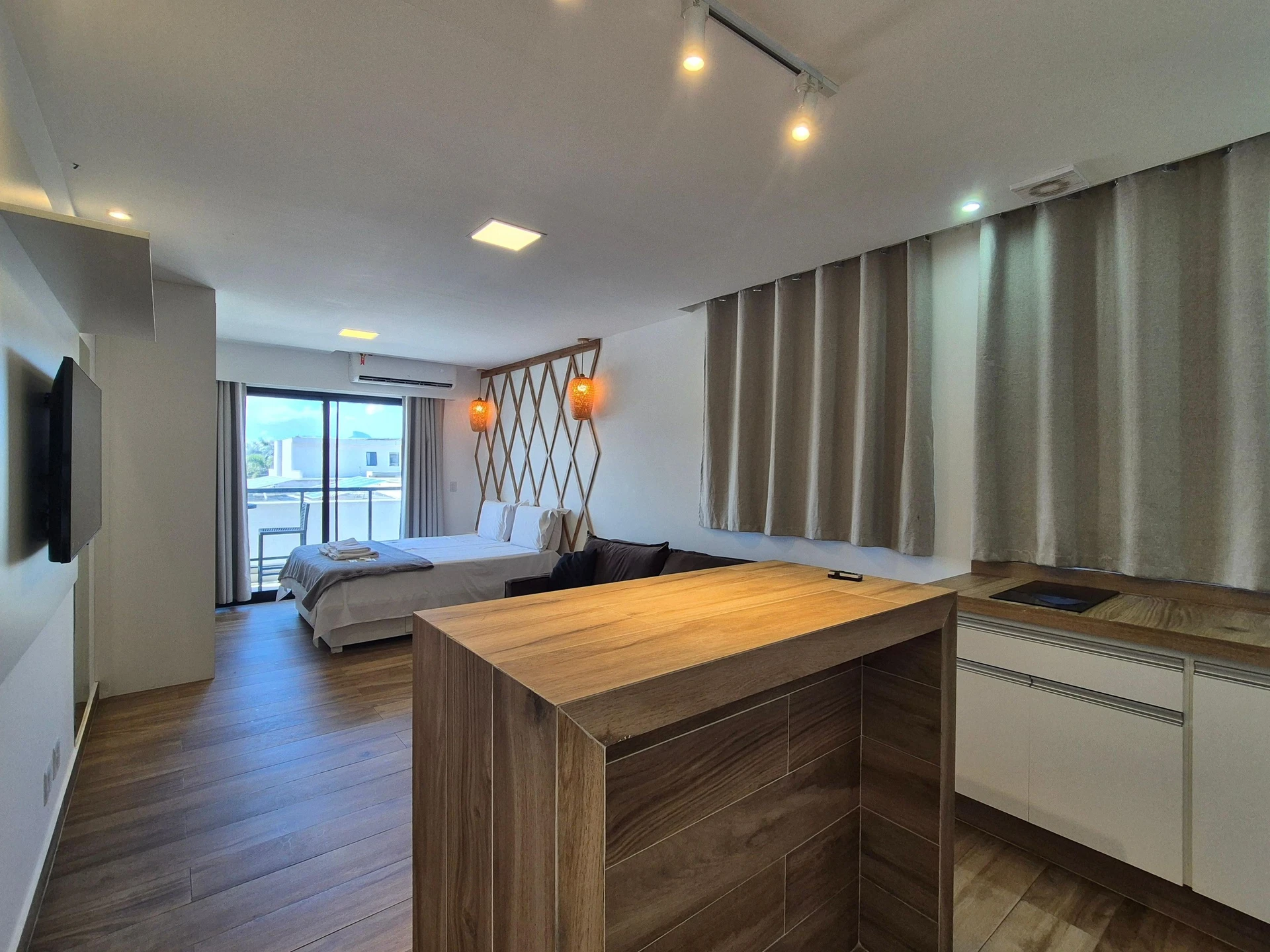 Studio mobiliado com 1 quarto e varanda com fechamento — photo 7