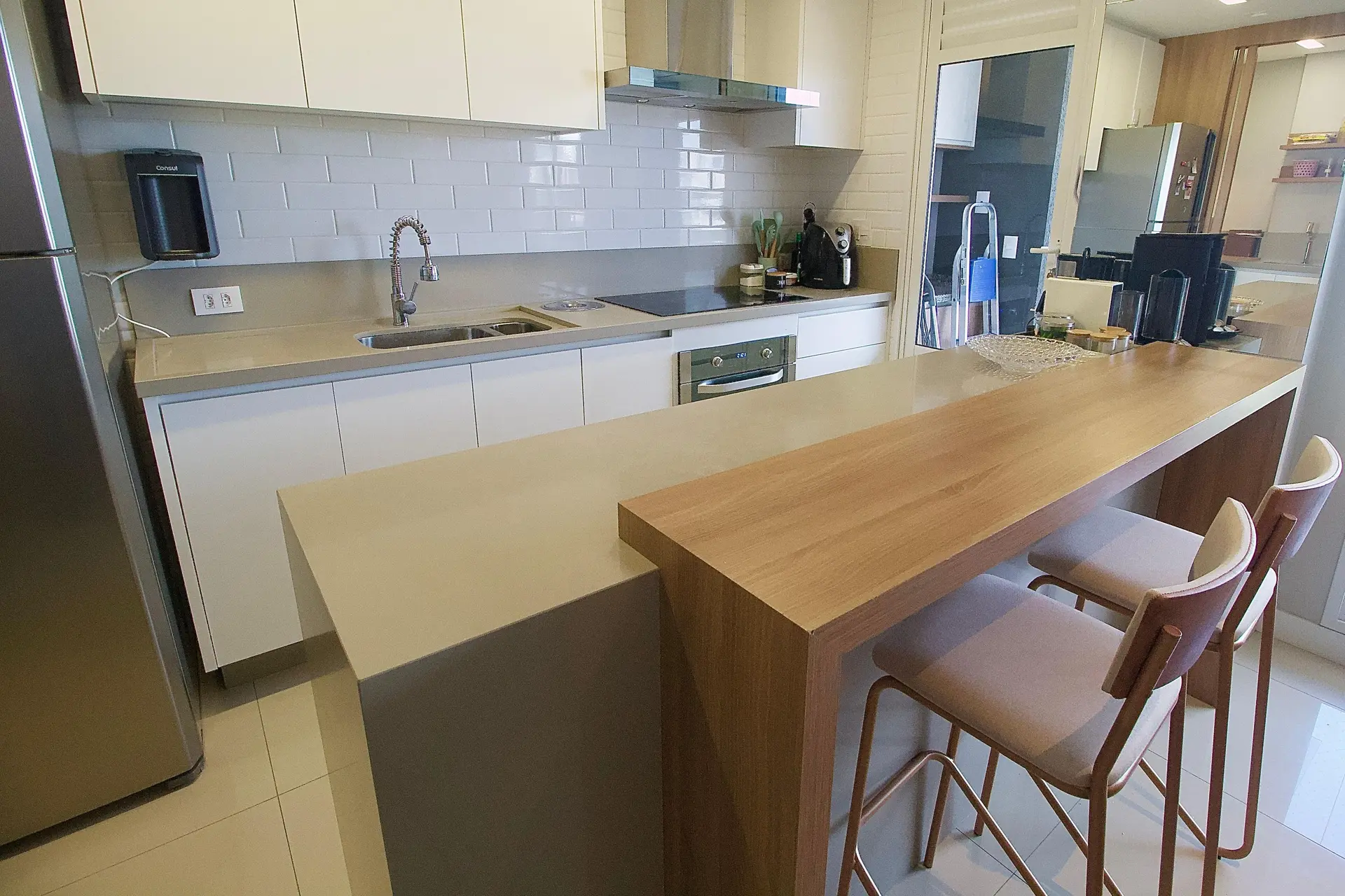 Квартира 80 м² з панорамними вікнами та заскленим балконом — photo 16