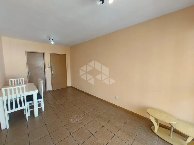 Home office in a 2-bedroom apartment, 63 m² — photo 4