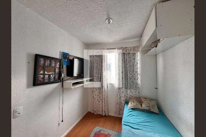 Furnished 2-bedroom apartment with an open-plan kitchen — photo 25