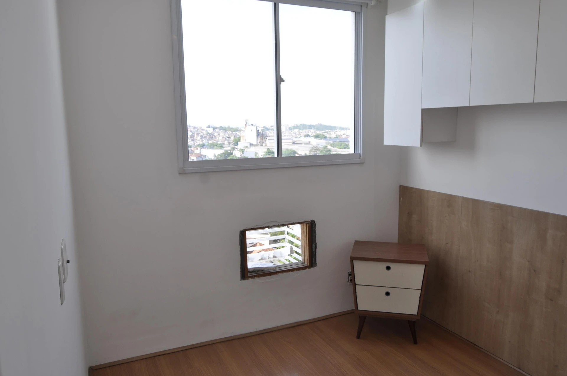 2-bedroom apartment in a building with a gym — photo 35