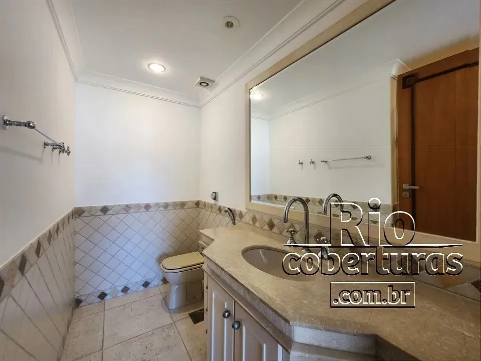 Apartment with 5 bedrooms and a separate gas kitchen — photo 20
