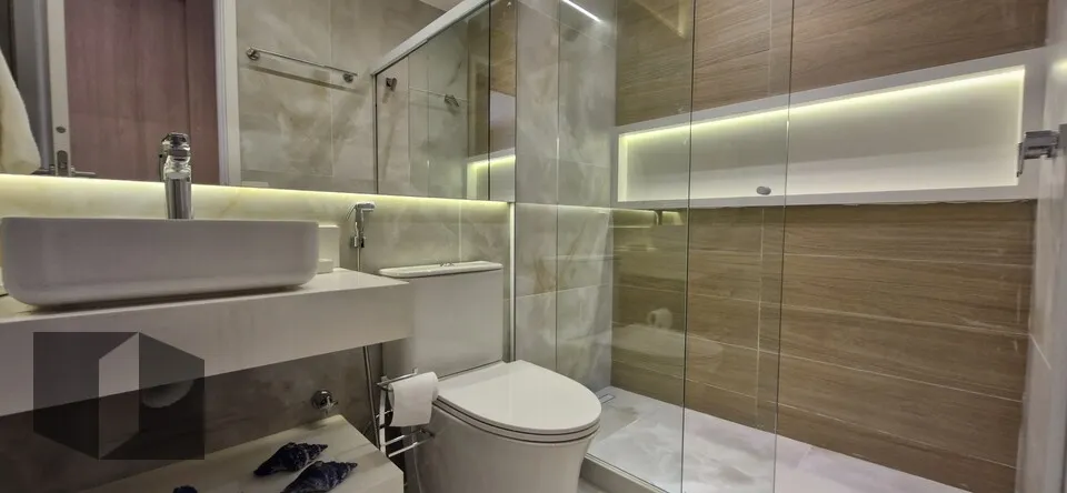Apartamento mobiliado com 2 quartos e 3 banheiros — photo 14