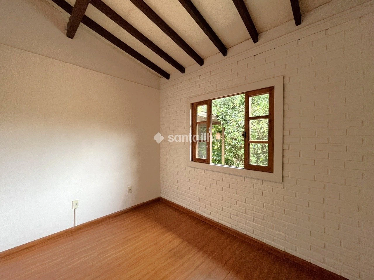 3-bedroom house with a bathtub — photo 19