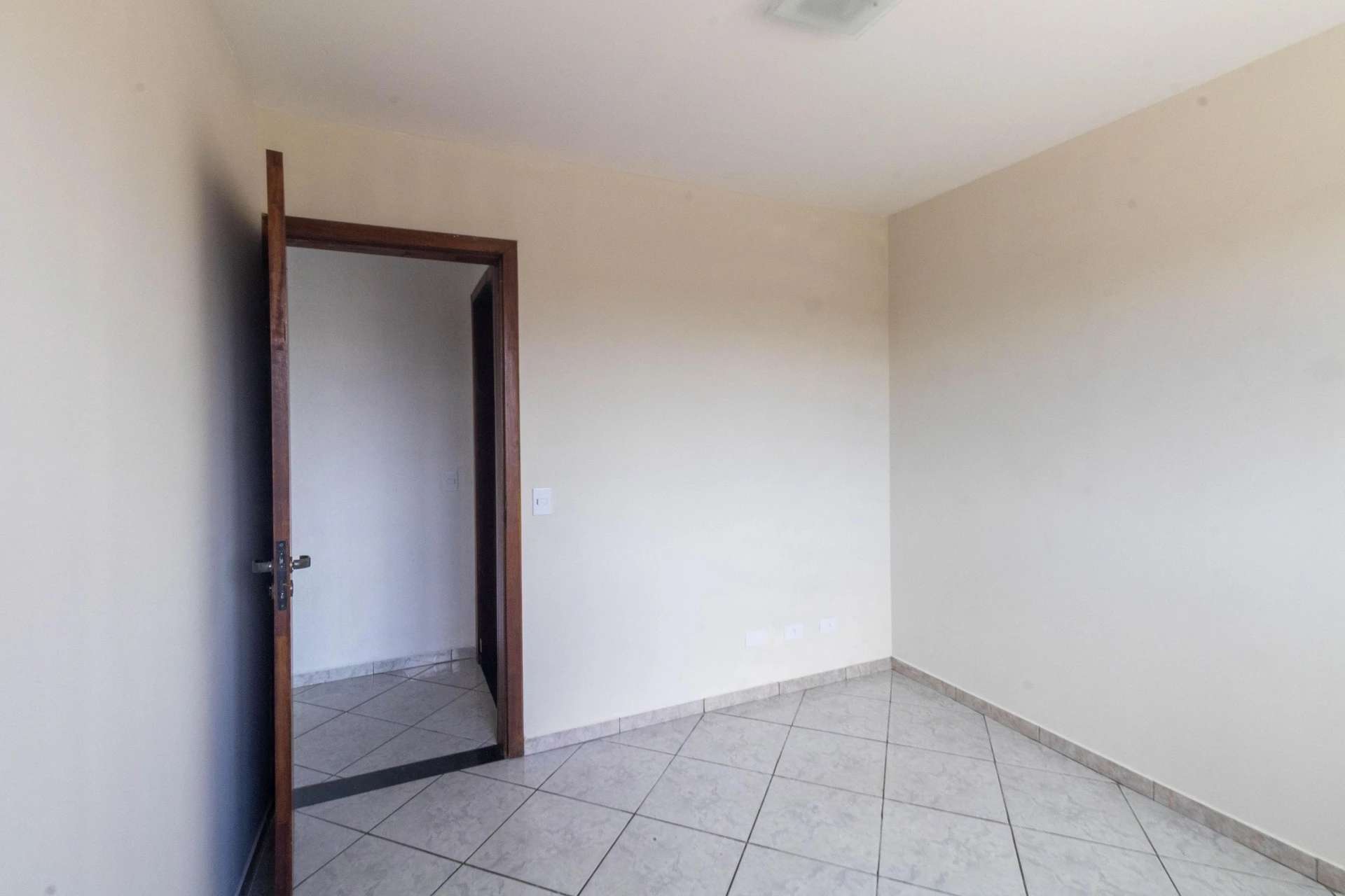 Будинок із 3 спальнями та садом, Куритиба — photo 24