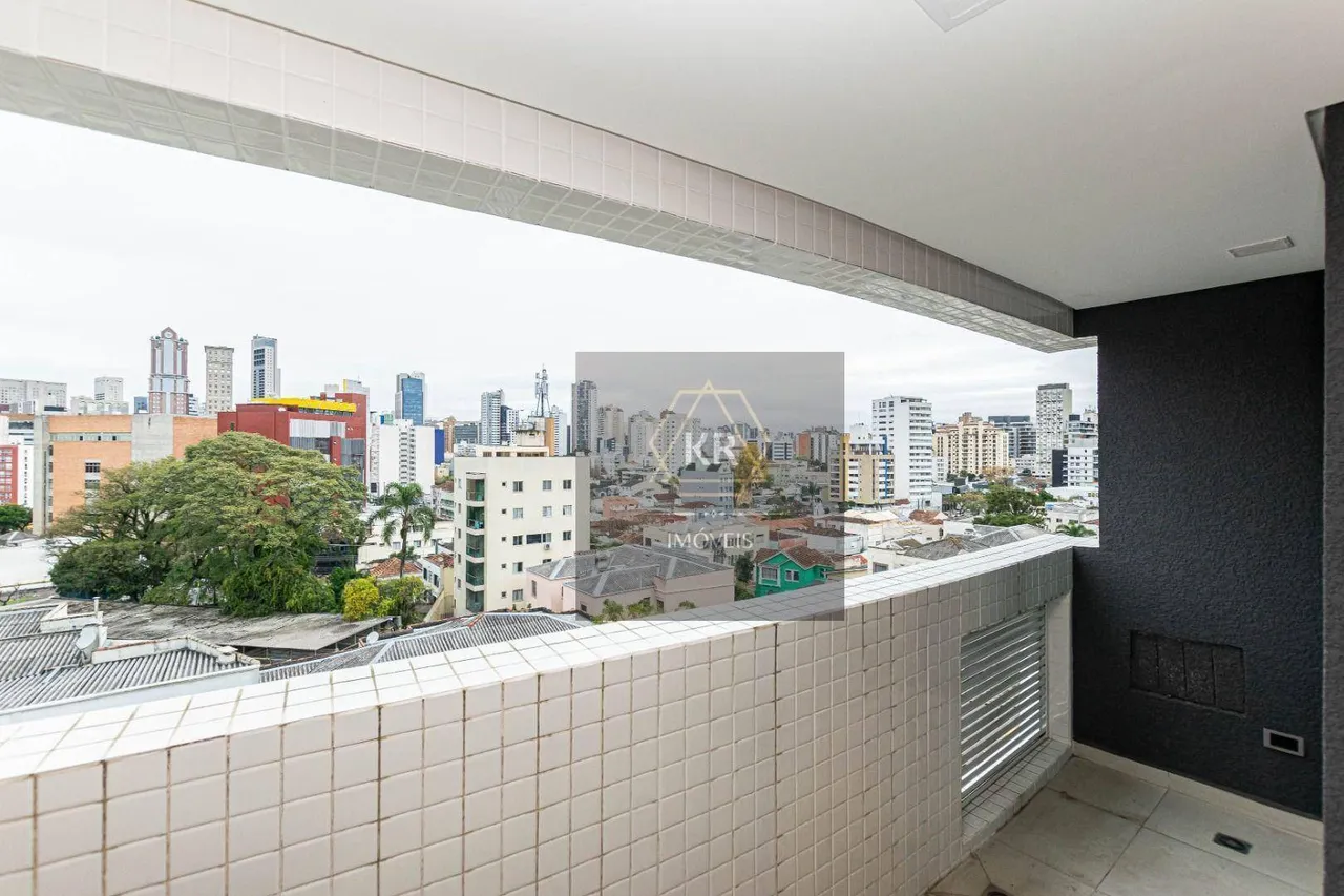 3-bedroom apartment with a private BBQ area — photo 6
