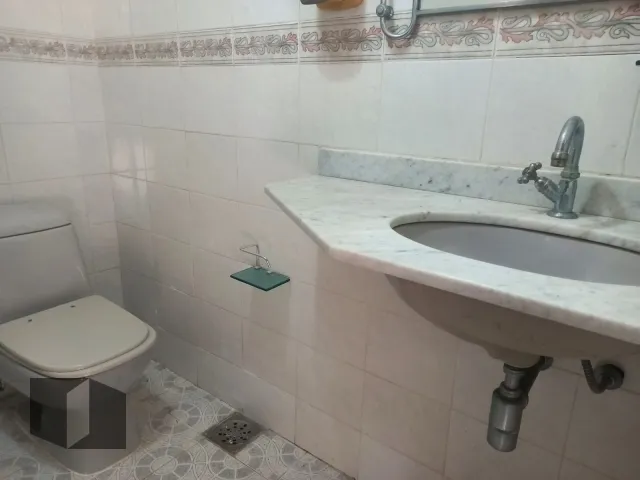 House with 2 bedrooms, 3 bathrooms and 3 parking spots — photo 18