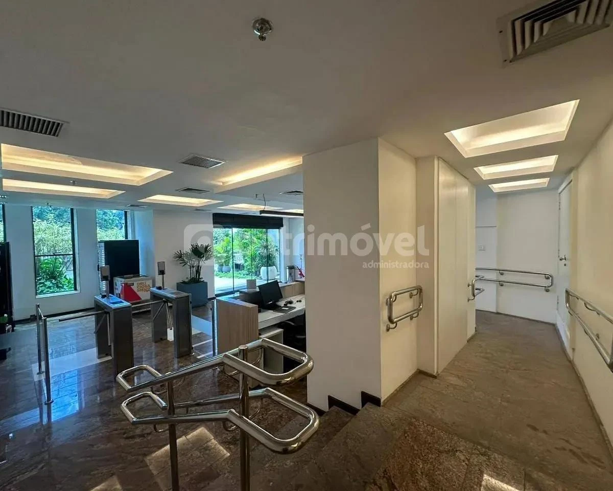 780 m² apartment with 1 bedroom and 6 bathrooms — photo 41