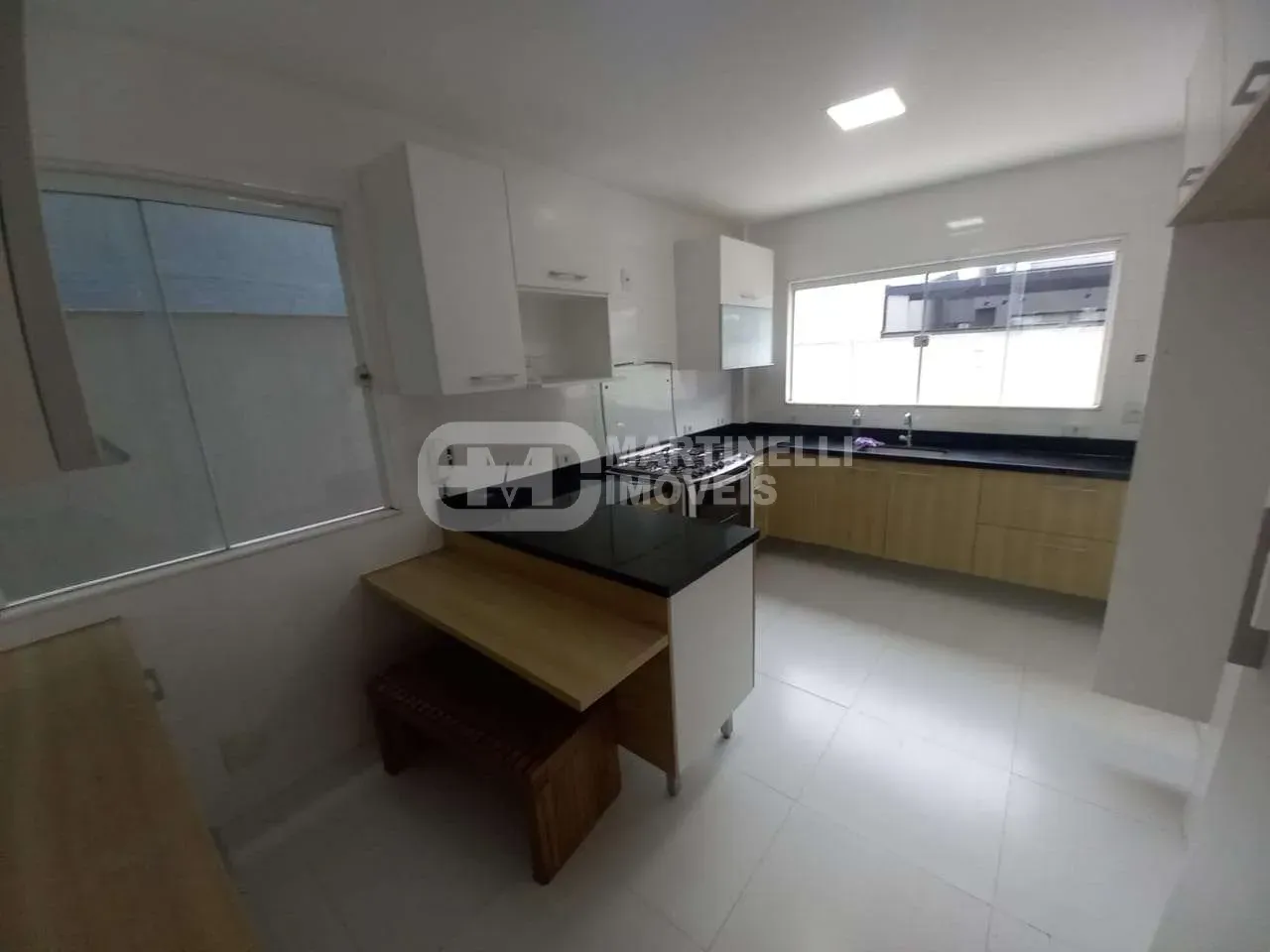 House, 220 m², with a grill on the balcony — photo 11
