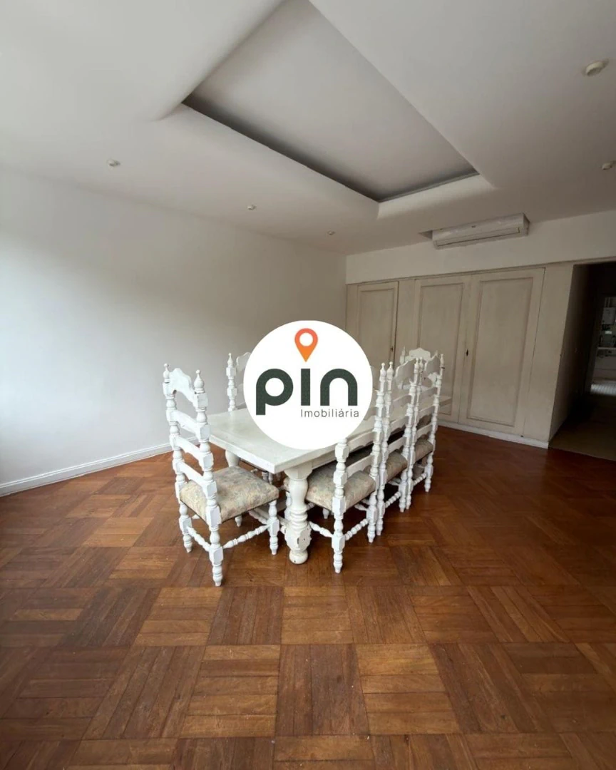 Apartamento mobiliado com cozinha fechada e fogão a gás — photo 10