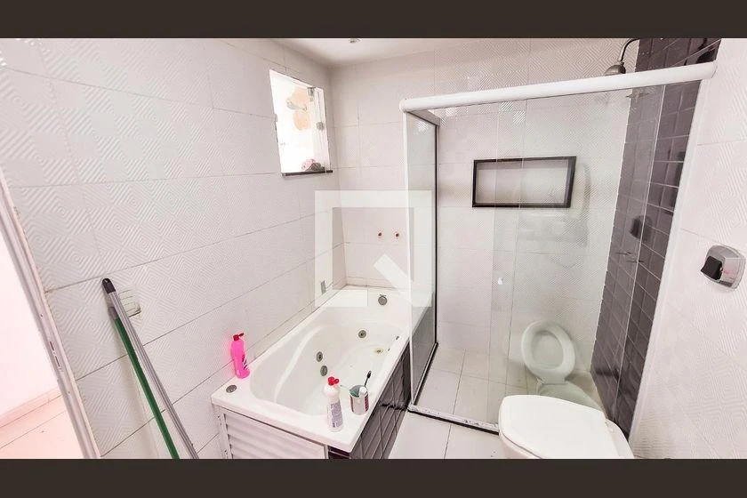 Мебльований будинок 600 м² з 5 спальнями та 3 ванними — photo 24
