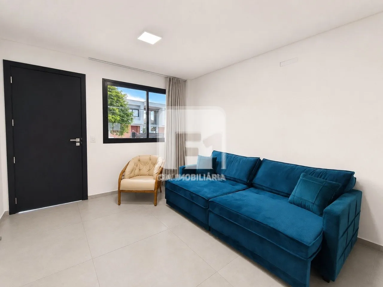 Furnished 3-bedroom house with 200 m²