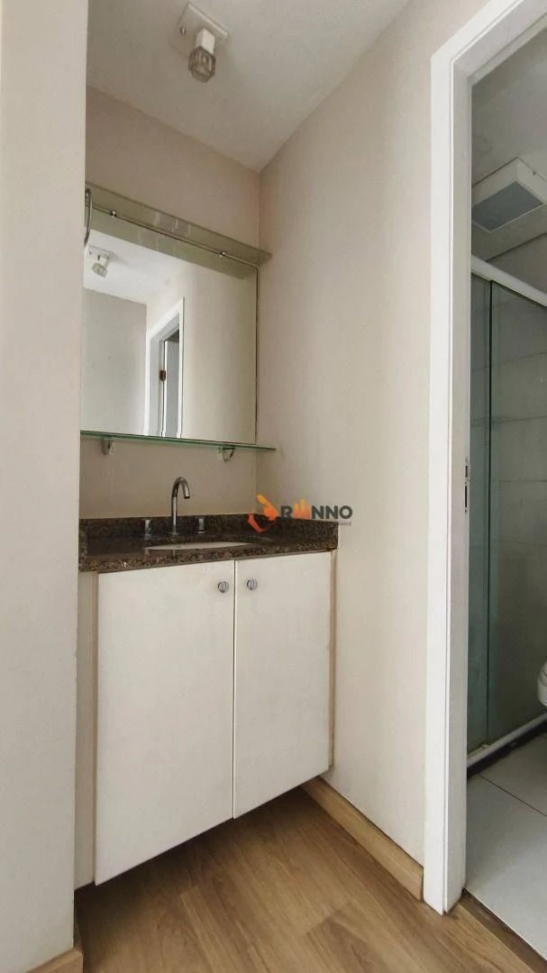 Apartment, 50 m², with wood or laminate floors — photo 39