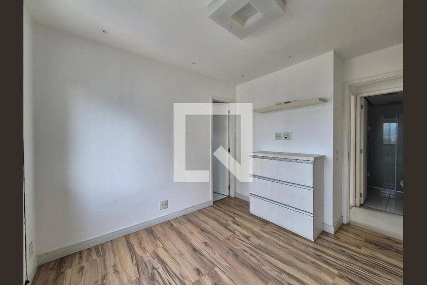 Apartamento de 2 quartos em condomínio com academia — photo 5