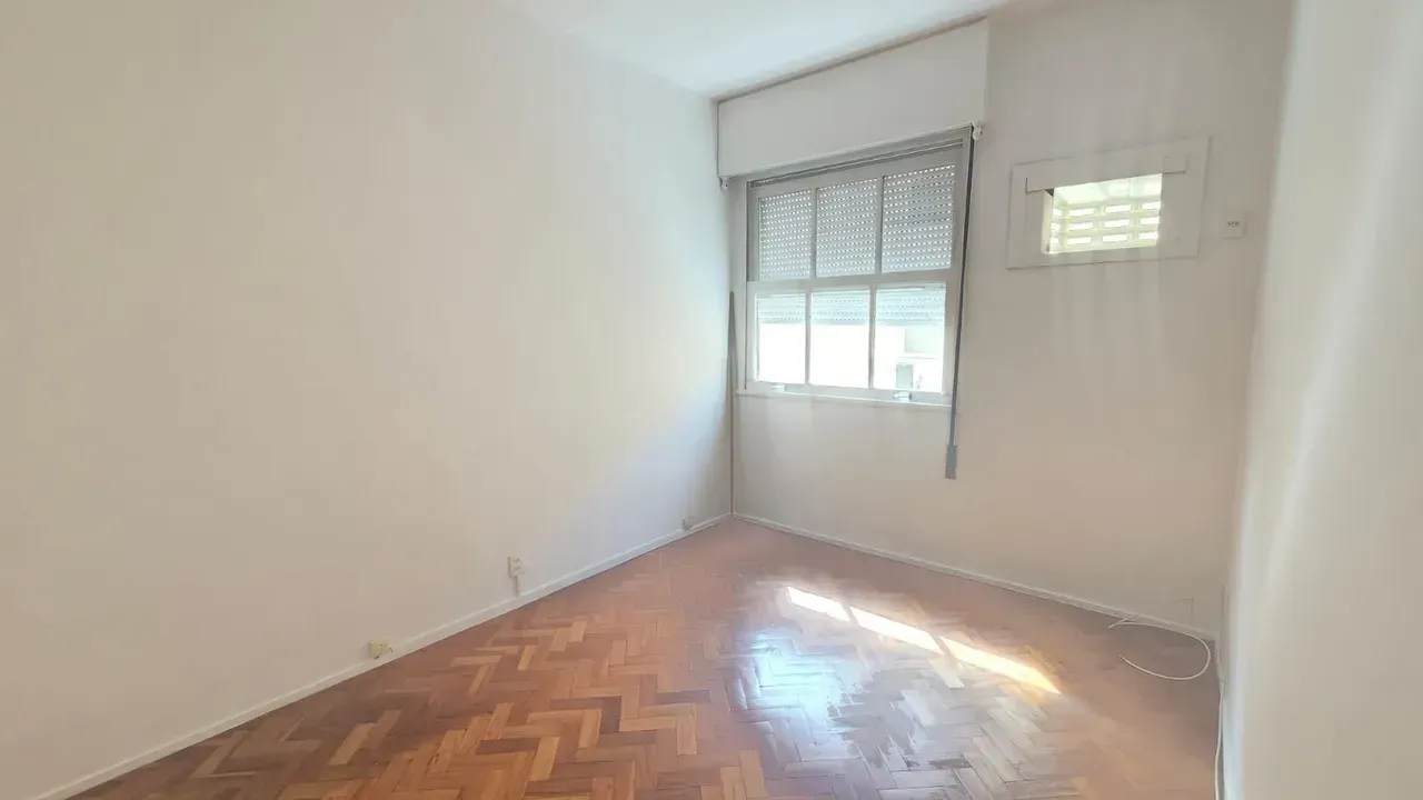 66 m² apartment with 2 bedrooms, 2 baths — photo 18
