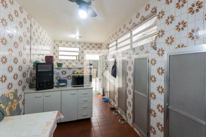 Casa para alugar com 4 quartos e 230 m², 3 banheiros — photo 29