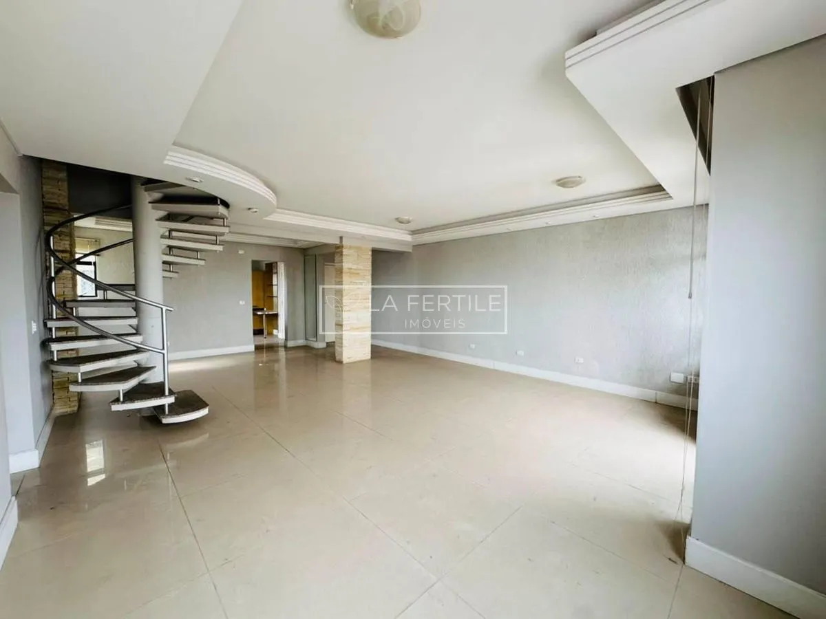 3-bedroom apartment with 4 bathrooms, 184 m² — photo 3