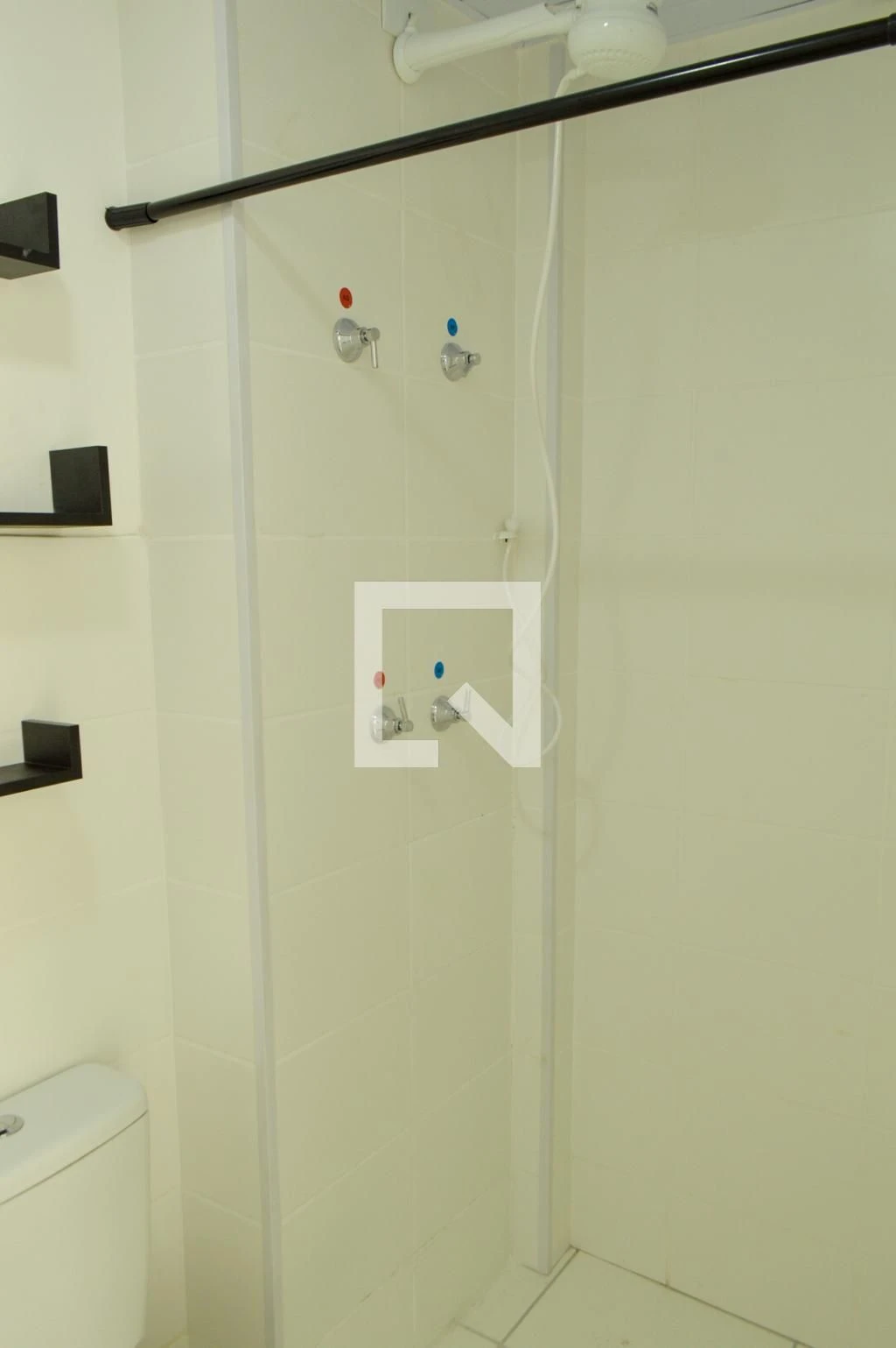 Apartamento para alugar com 1 quarto e jardim privativo