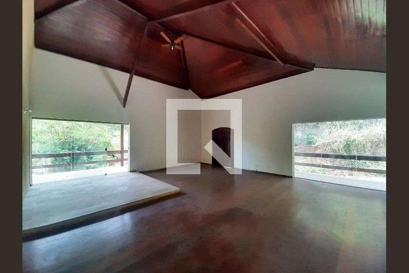 House with 6 bedrooms and 9 bathrooms, 911 m² and 3 parking — photo 9