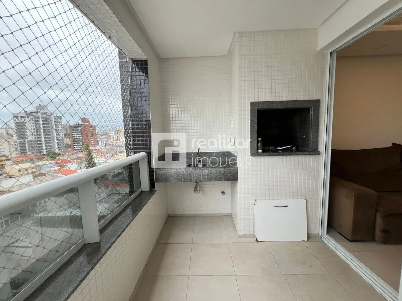 Apartamento amueblado de 3 dormitorios con balcón — photo 18