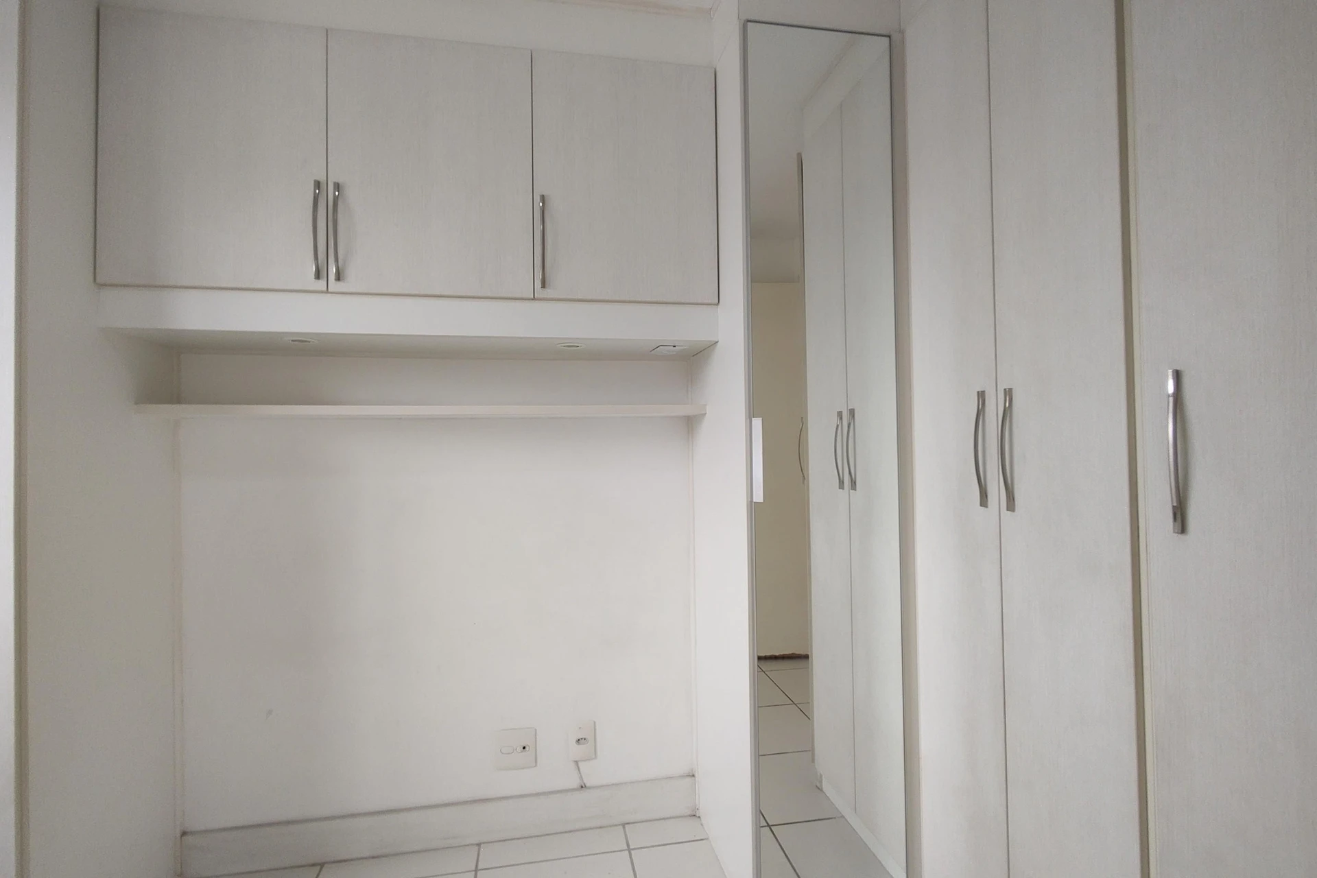 Furnished apartment with 3 bedrooms and 2 parking spots — photo 47