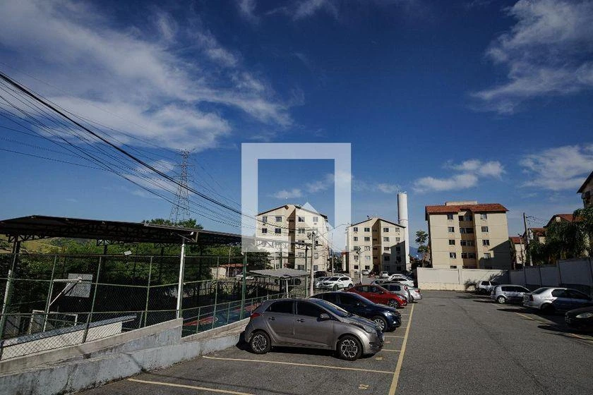 46 m² rental apartment with 2 bedrooms and glass shower — photo 36