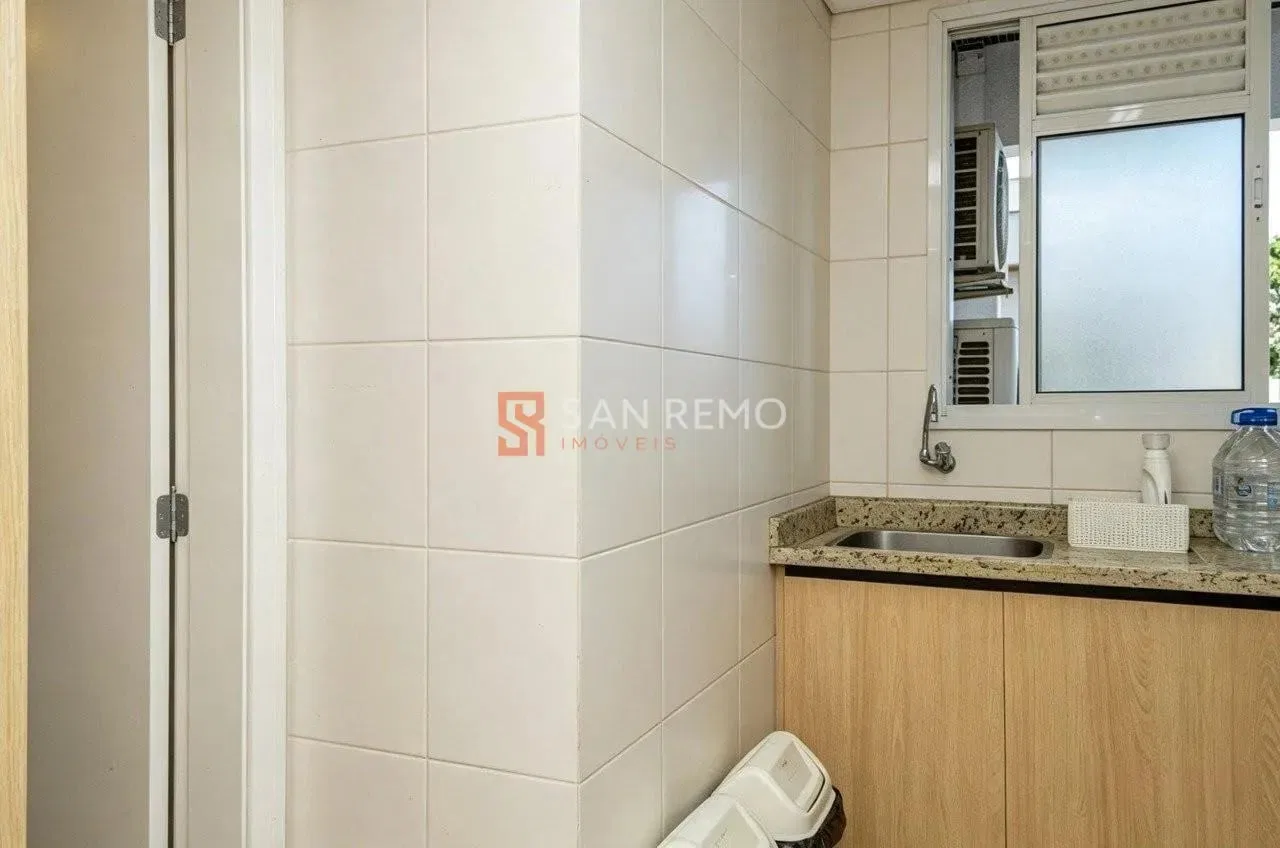 Furnished apartment, 160 m², with a grill on the balcony — photo 25