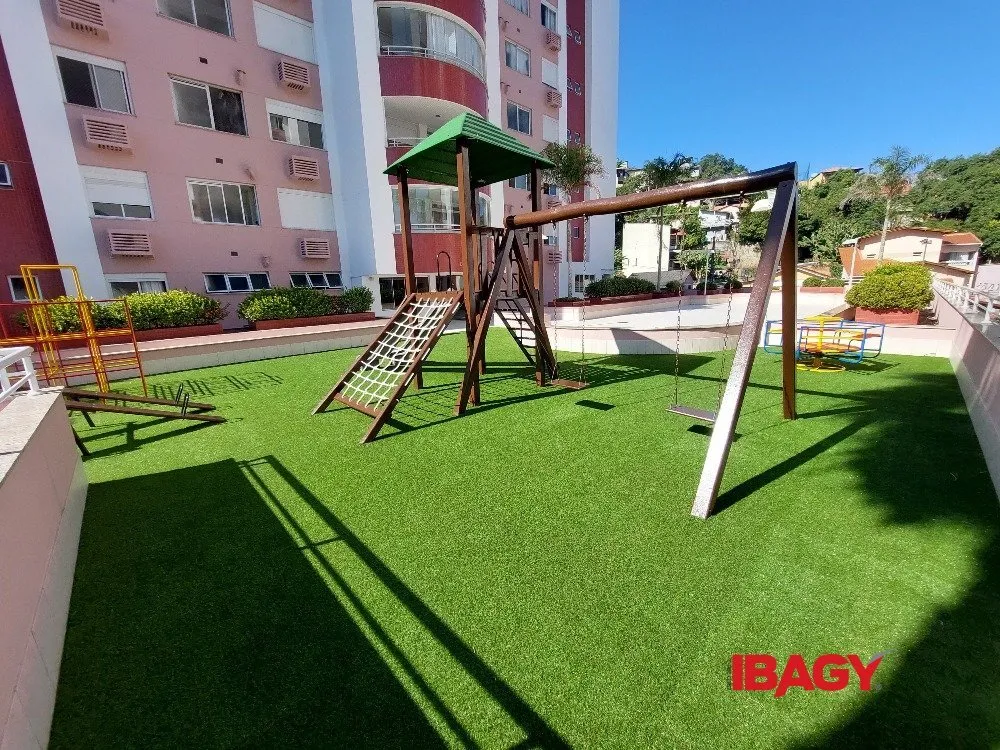 Квартира 124 м² с 2 спальнями и балконом — photo 20