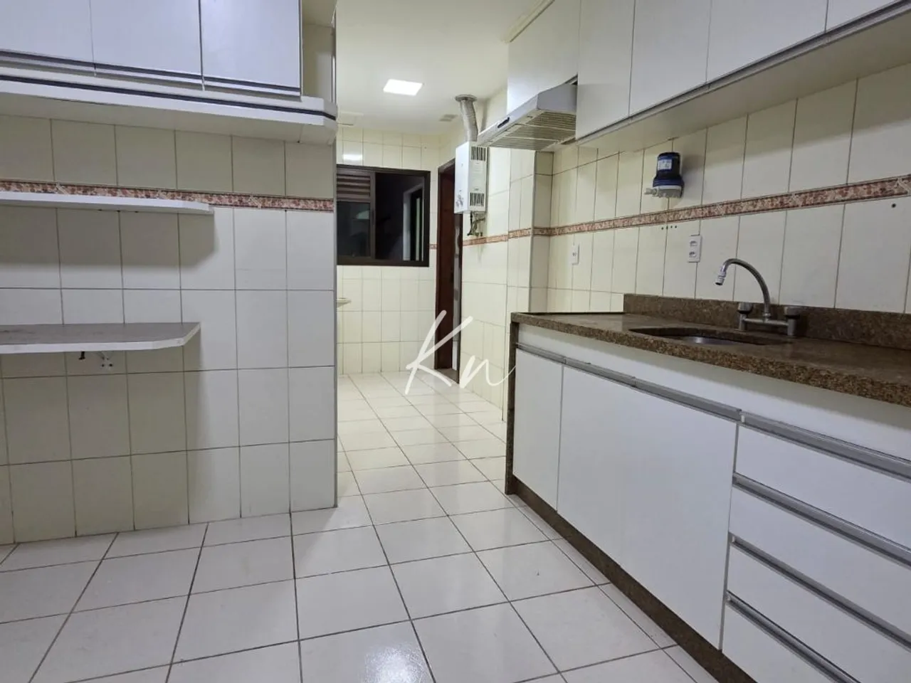 Unfurnished apartment with 3 bedrooms and 2 parking — photo 12