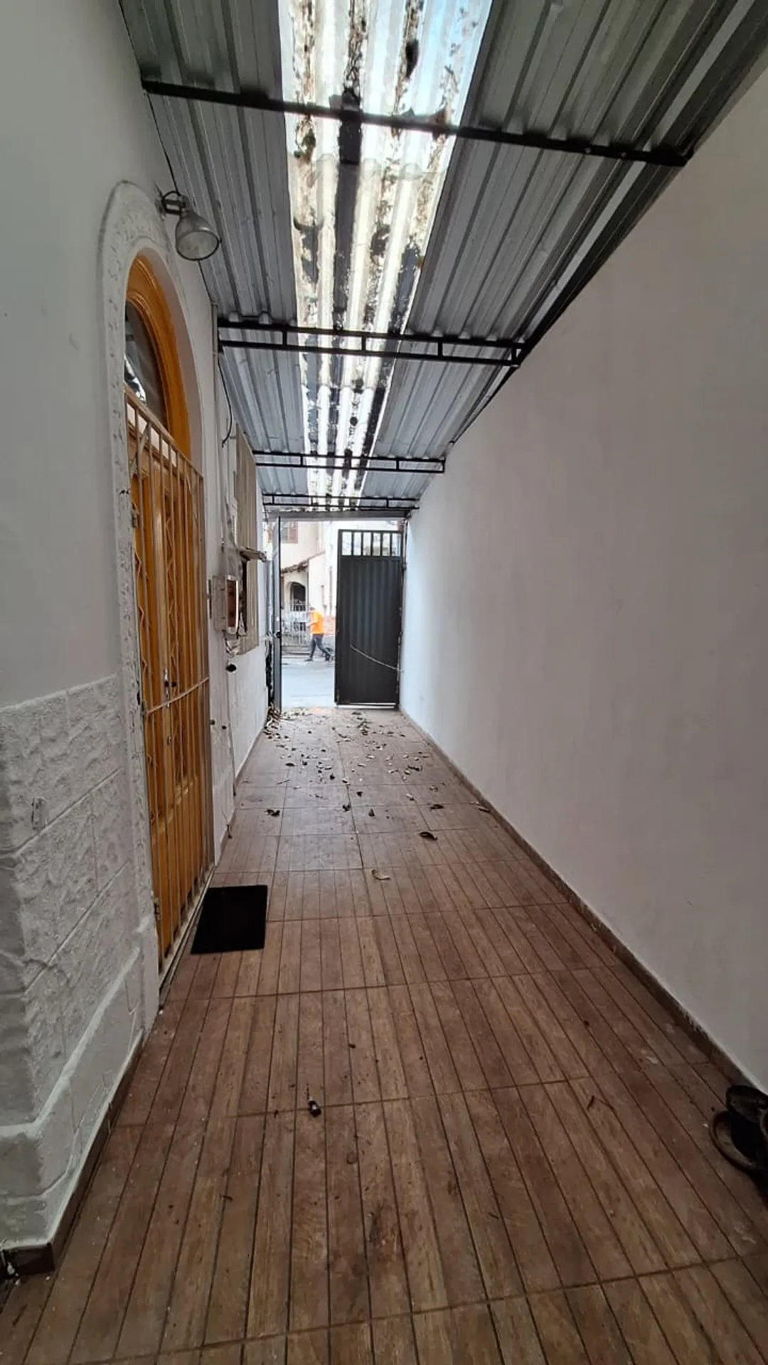 Commercial house with 3 bedrooms and 250 m² — photo 22