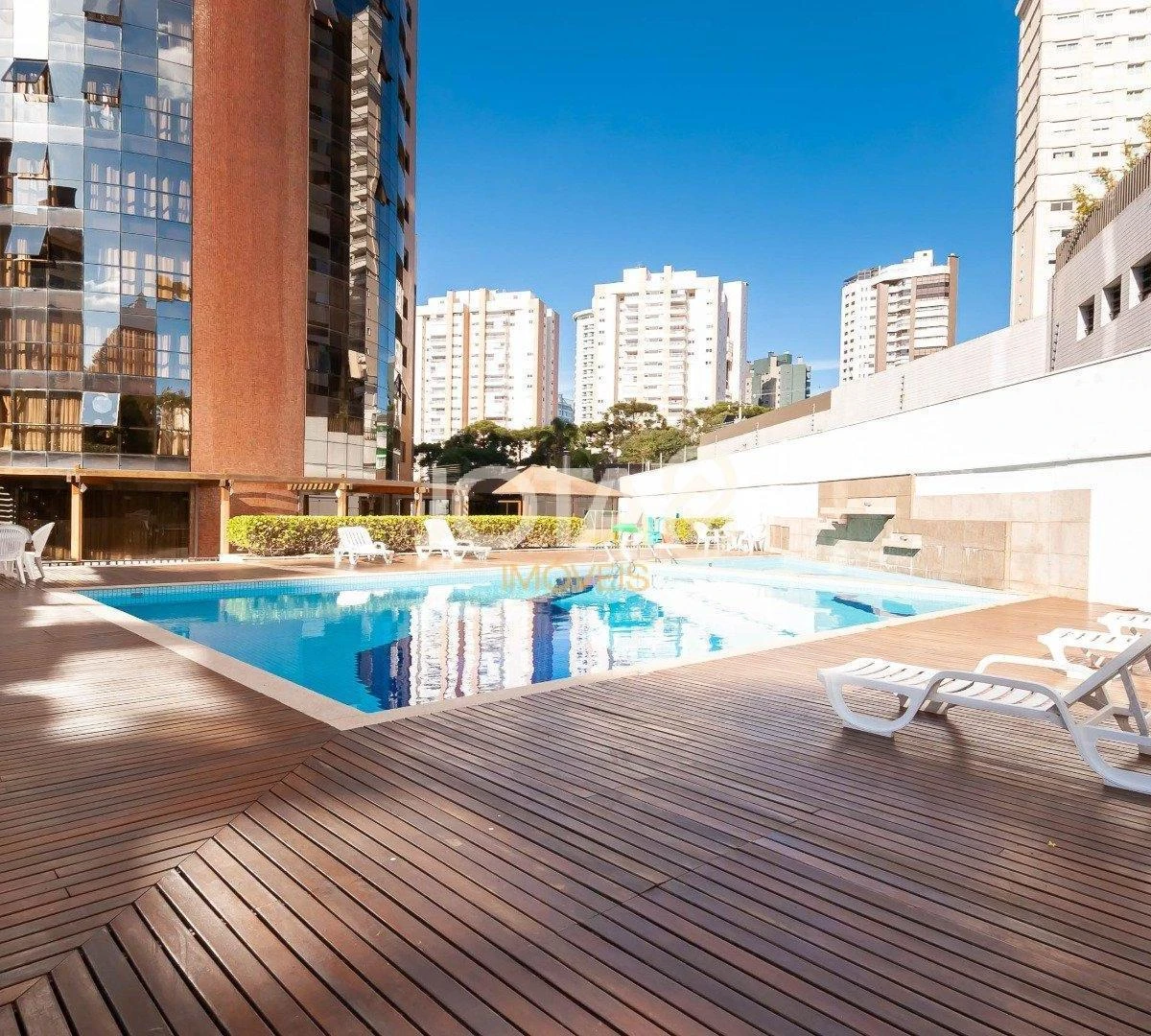 Apartment with 3 bedrooms, 1 en-suite and balcony — photo 5