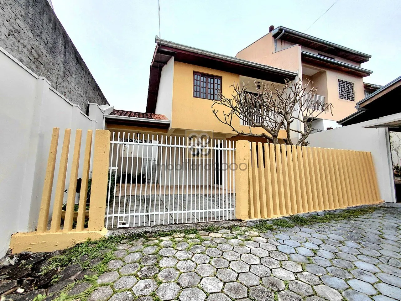 Townhouse with 3 bedrooms and a covered BBQ area — photo 7