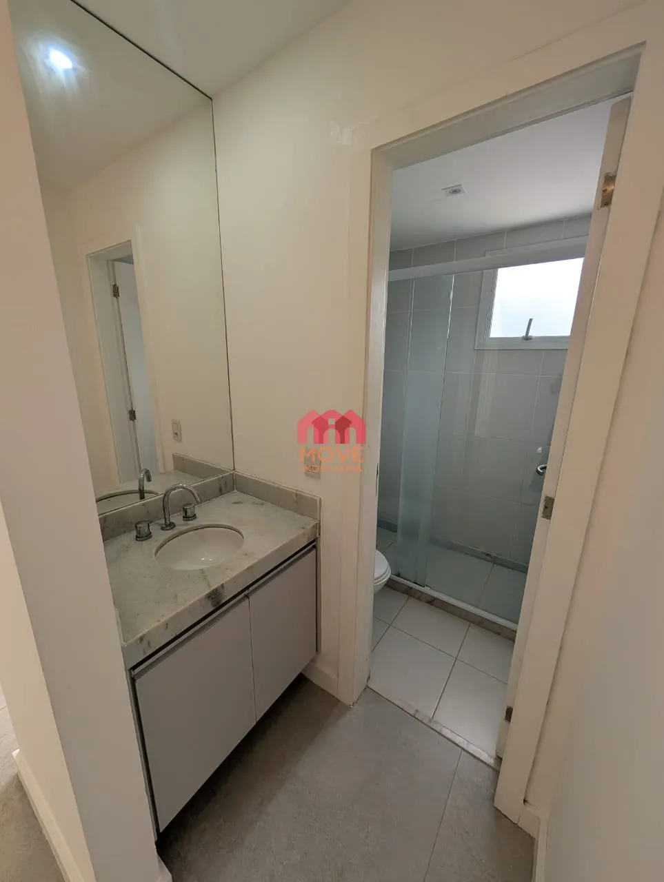 1-bedroom apartment with balcony and 1 parking space — photo 5