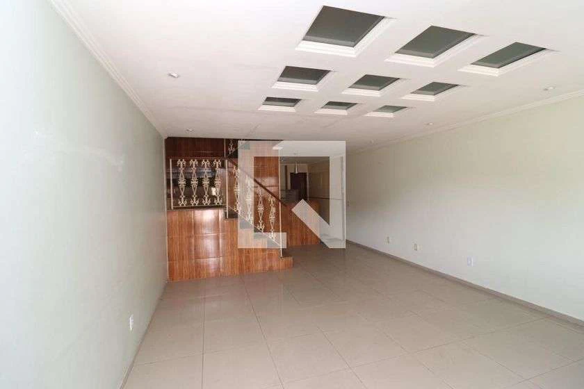 Casa 300 m² com 3 quartos e 2 suítes — photo 2
