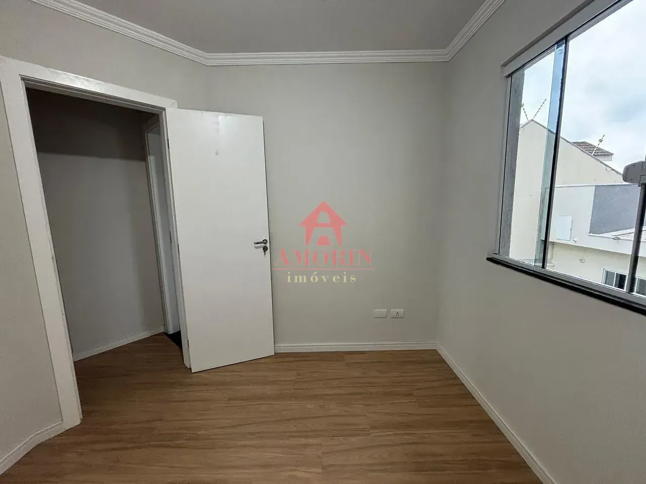 House rental with 3 bedrooms and 3 bathrooms — photo 4