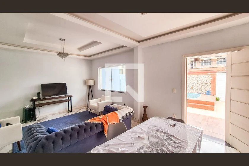 Мебльований будинок 600 м² з 5 спальнями та 3 ванними — photo 7