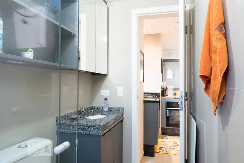 Furnished 1-bedroom apartment with open kitchen and balcony — photo 8