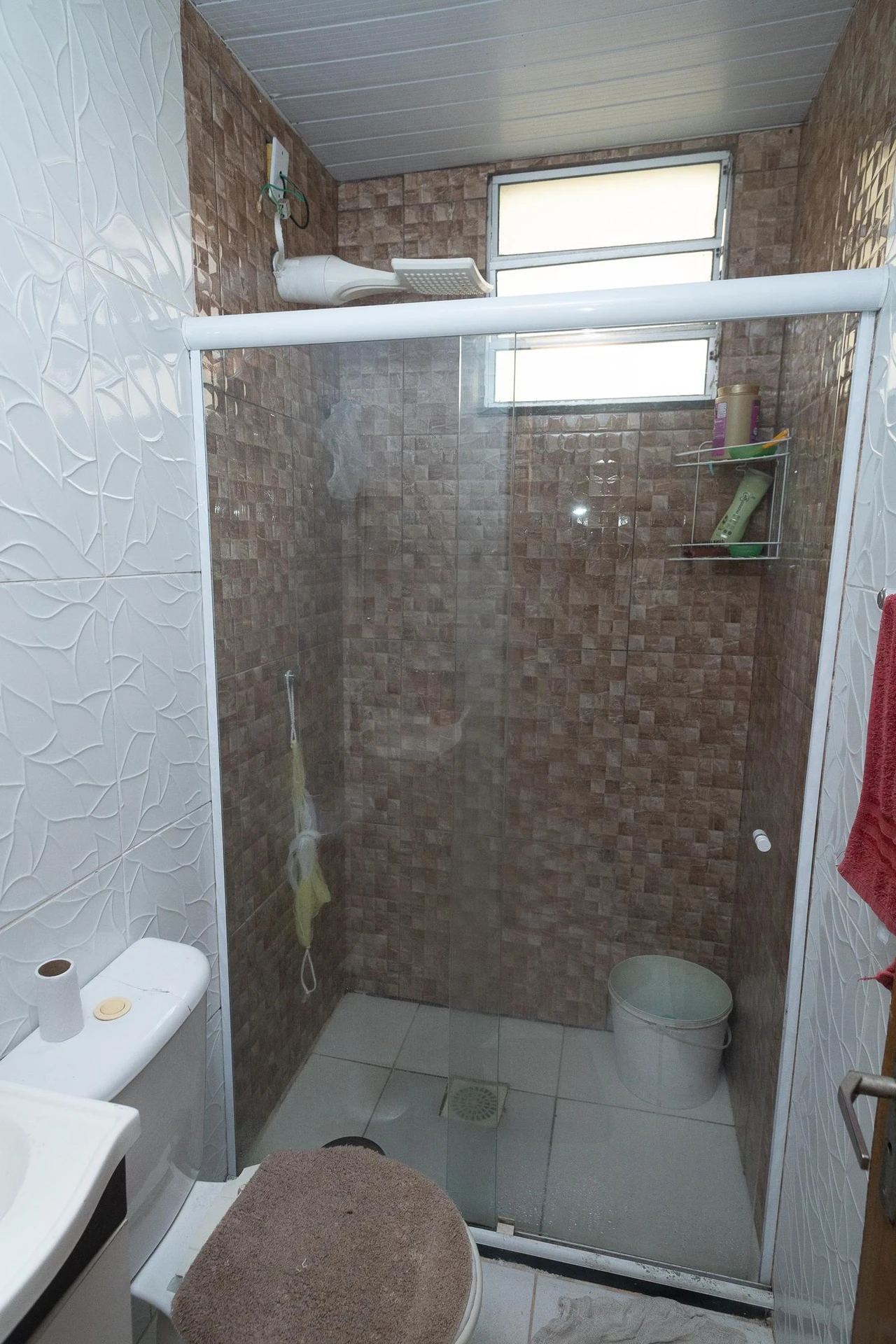 Rental apartment with 2 bedrooms and a private garden — photo 2