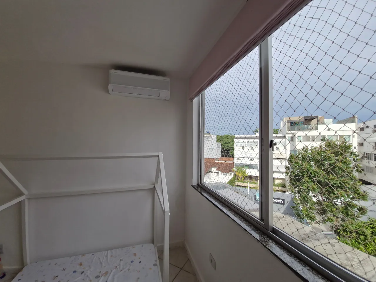 Rented penthouse apartment with 4 bedrooms and 4 baths — photo 18