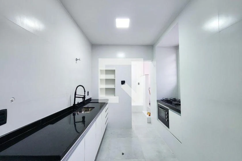 250 m² apartment with a mountain view and a walk-in closet — photo 35