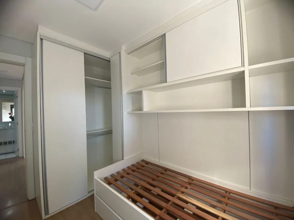 Квартира з 3 спальнями та заскленим балконом 78 м² — photo 9