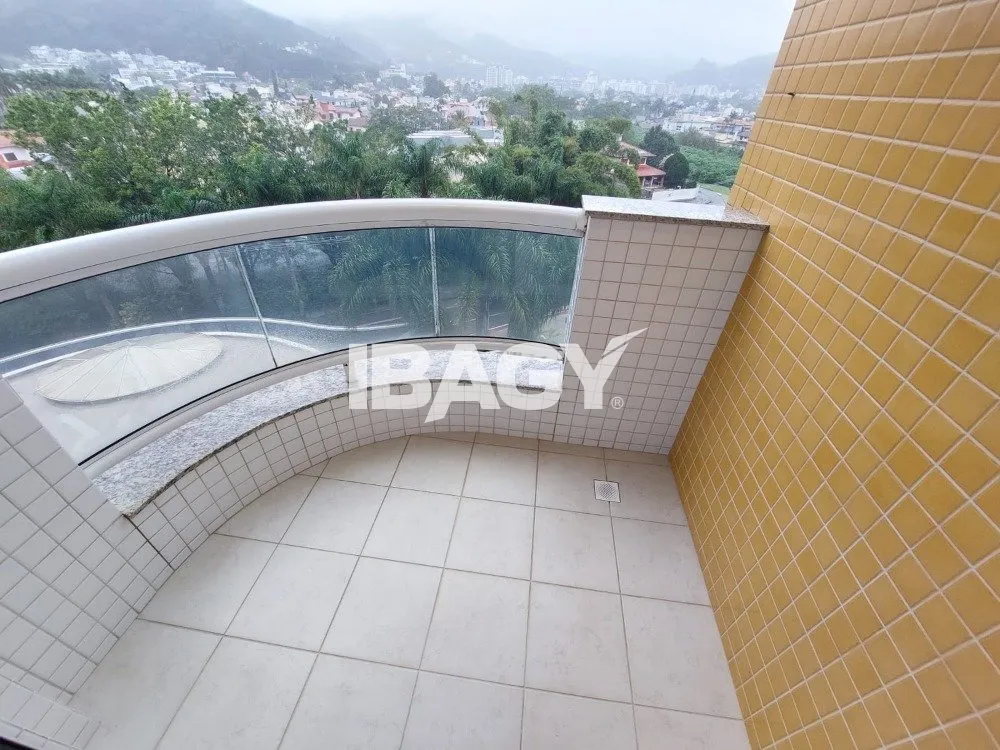 Apartment with 3 bedrooms and 145 m² plus 2 parking spots — photo 32