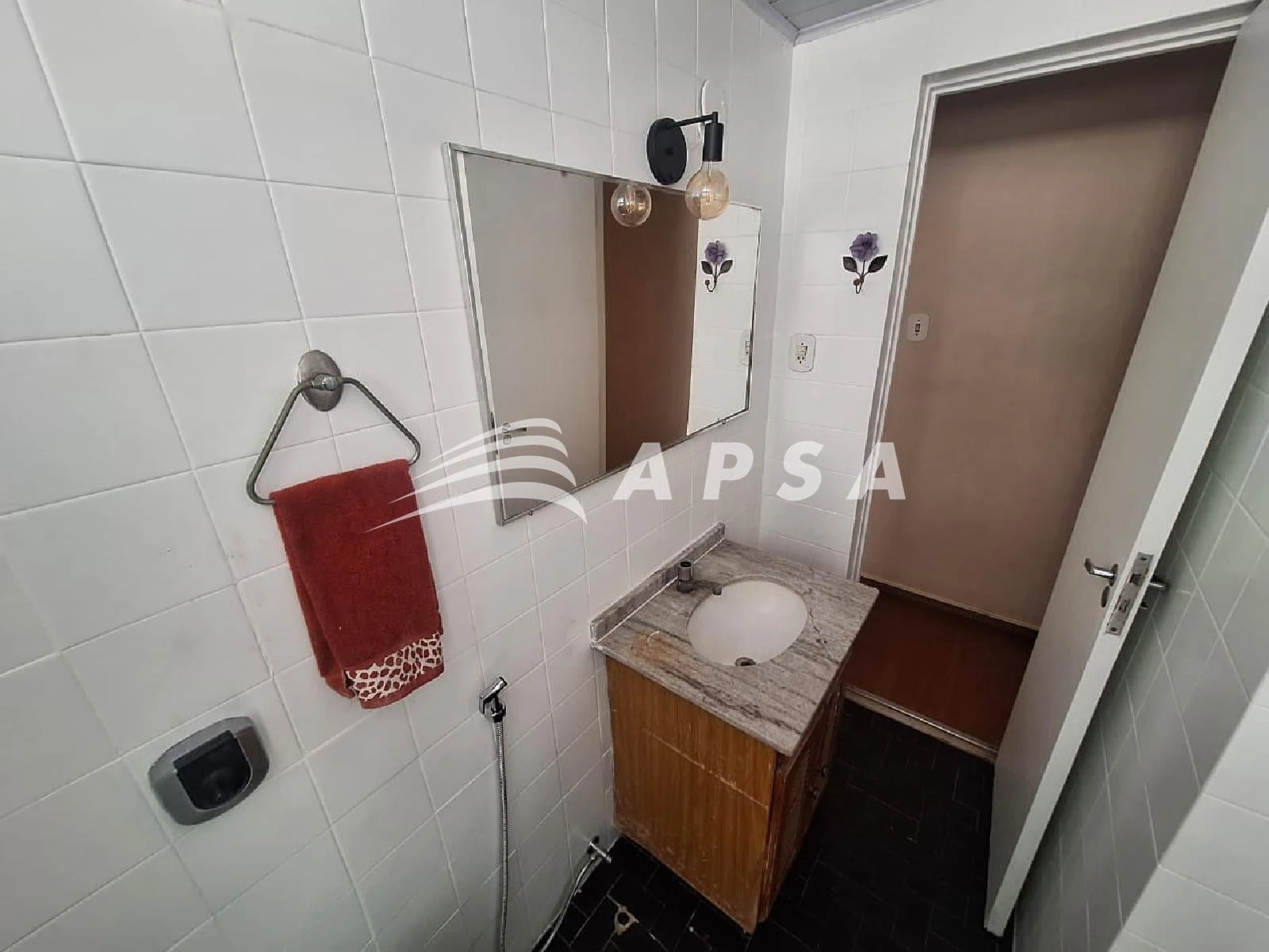 Apartamento, 65 m², com piso de madeira ou laminado — photo 9
