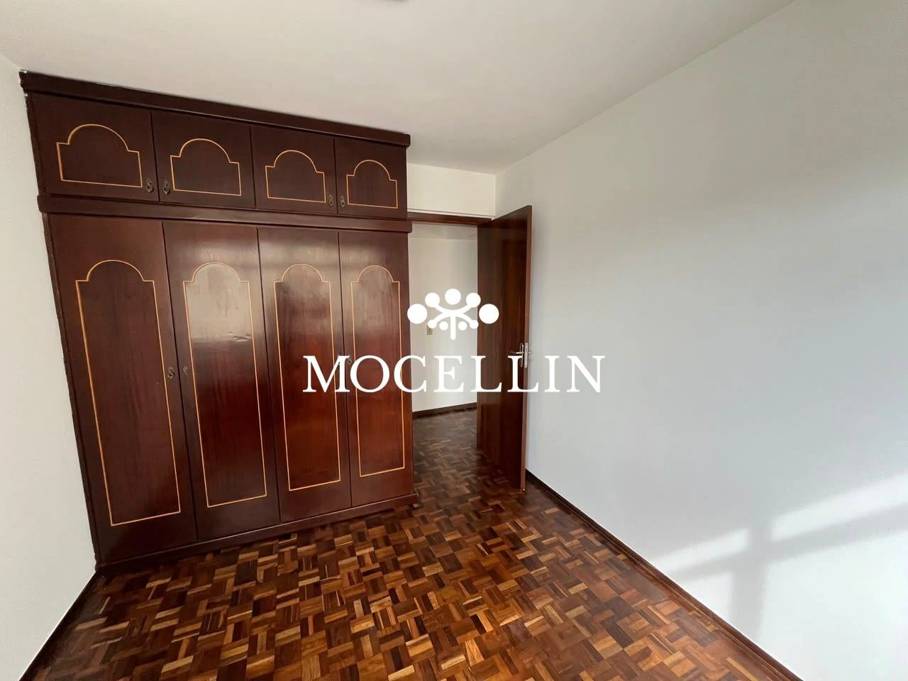 Apartamento, 107 m², com piso de madeira ou laminado — photo 10