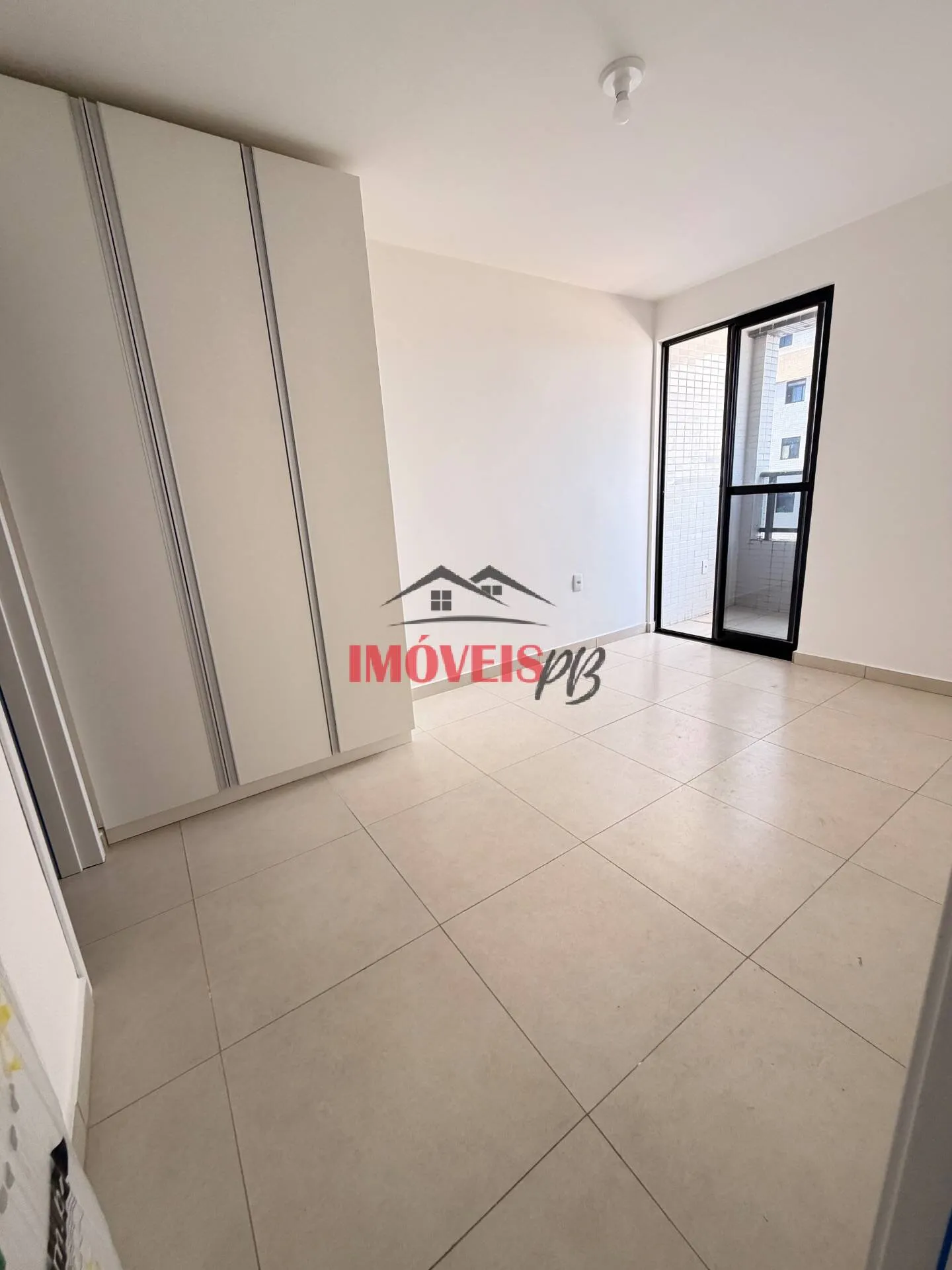 Apartamento de 3 quartos com suíte e varanda — photo 27