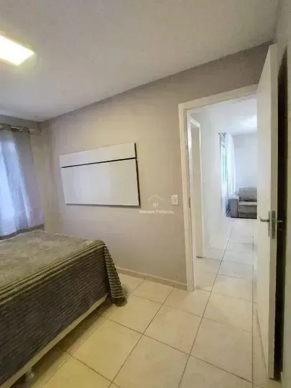Furnished 2-bedroom, 50 m² apartment in Curitiba — photo 4